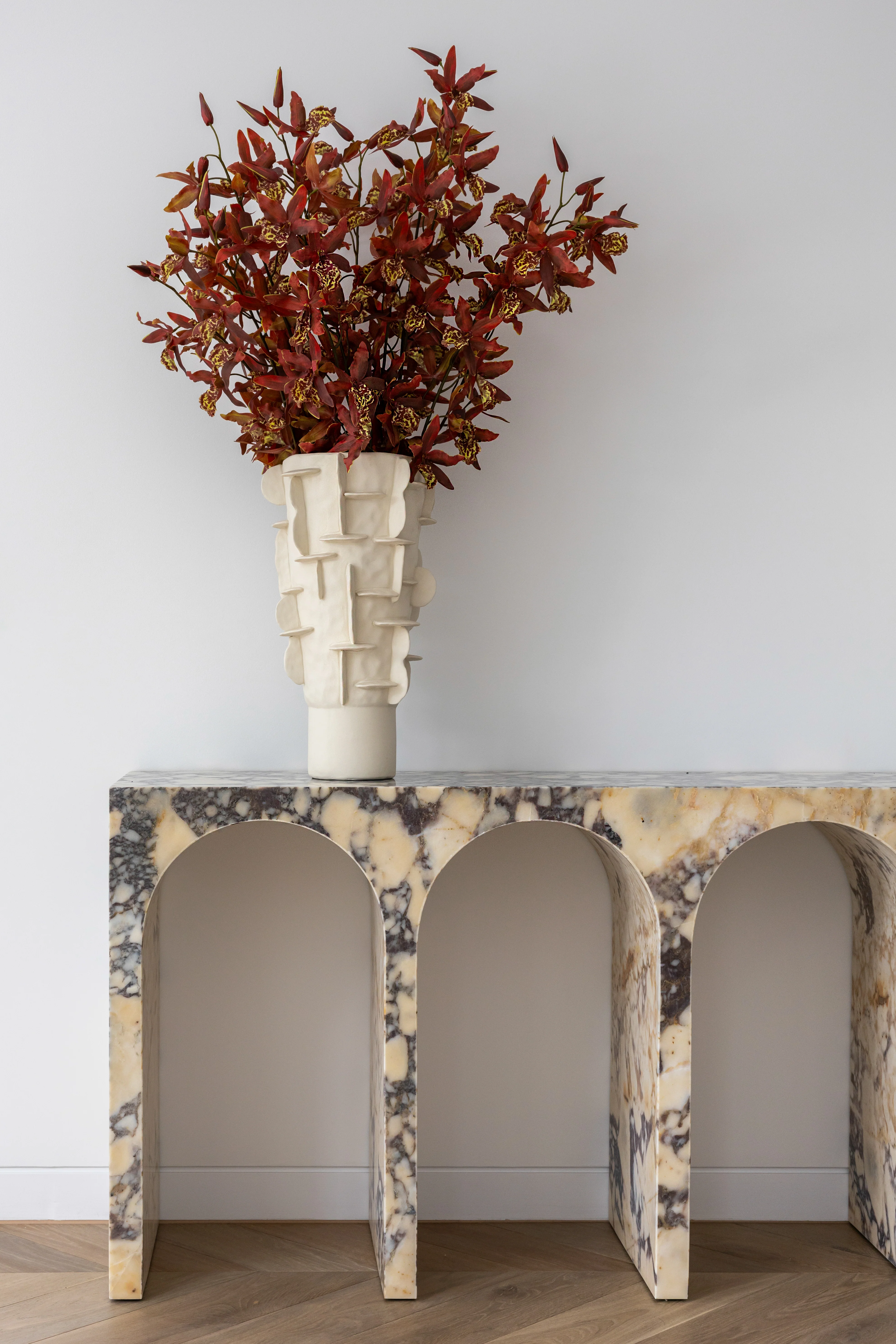ADORA VASE IVORY TALL - Image 2