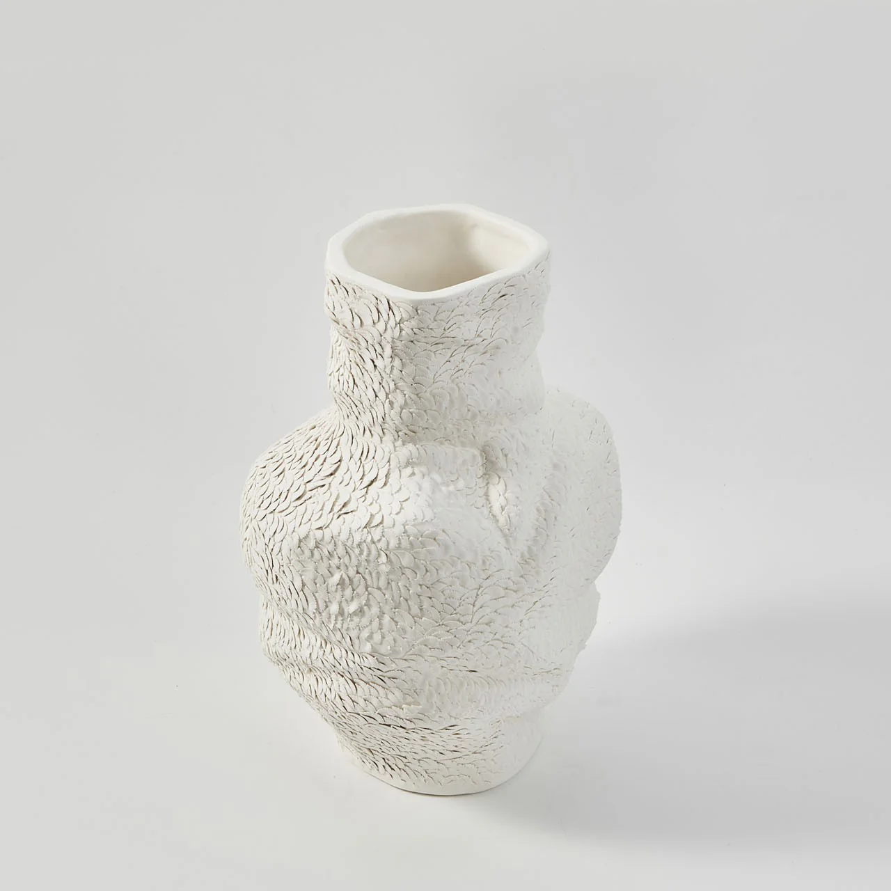 ALYSIUM VASE IVORY