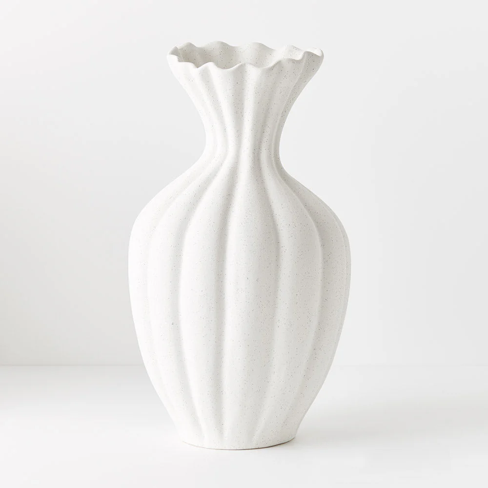 BASMA VASE - WHITE