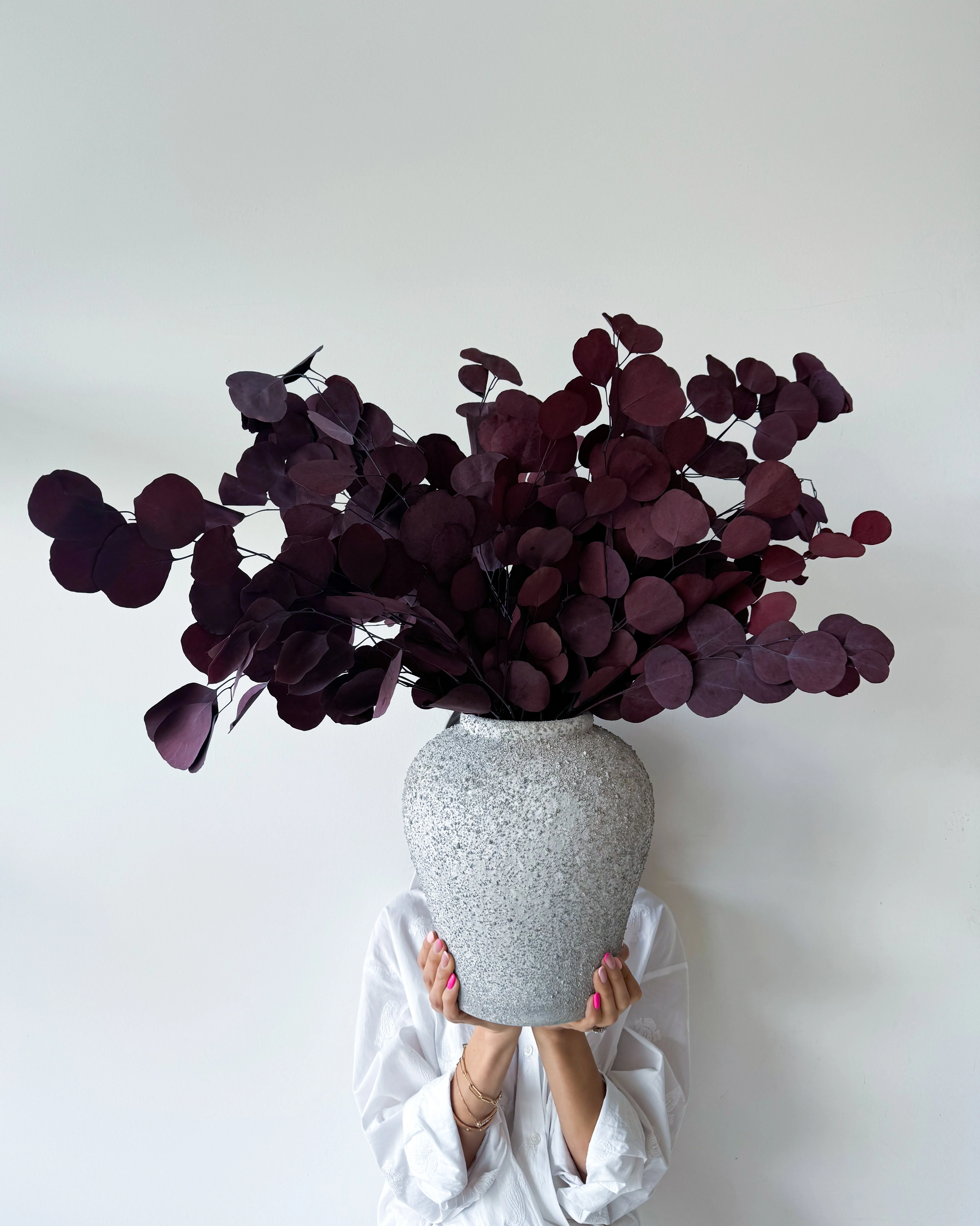 GIANNA | PRESERVED FLOWER ARRANGEMENT IN HERAMA POT - Image 3