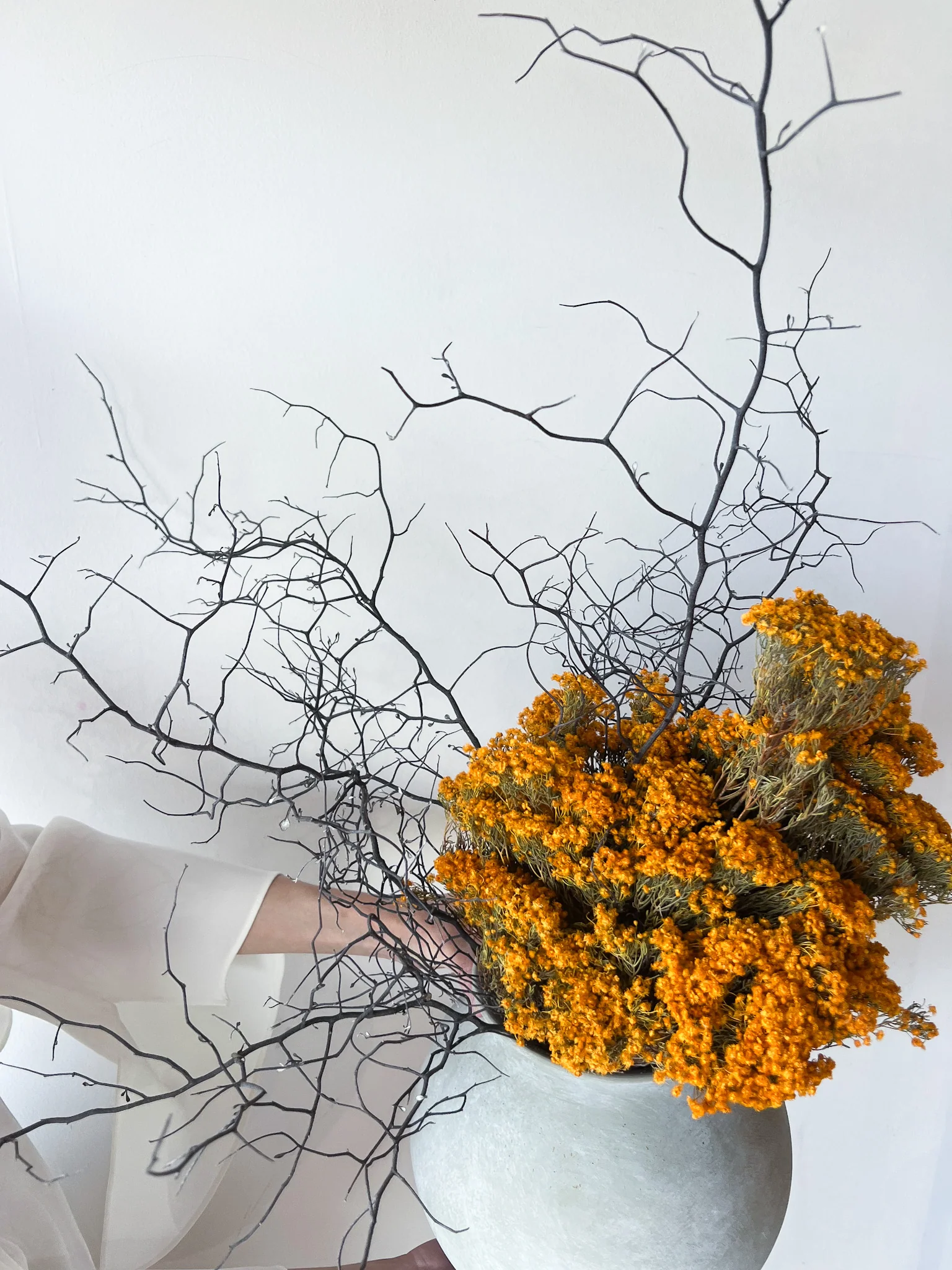 PRE ORDER - MAY | SANDRA DRIED FLOWER ARRANGEMENT - Image 3