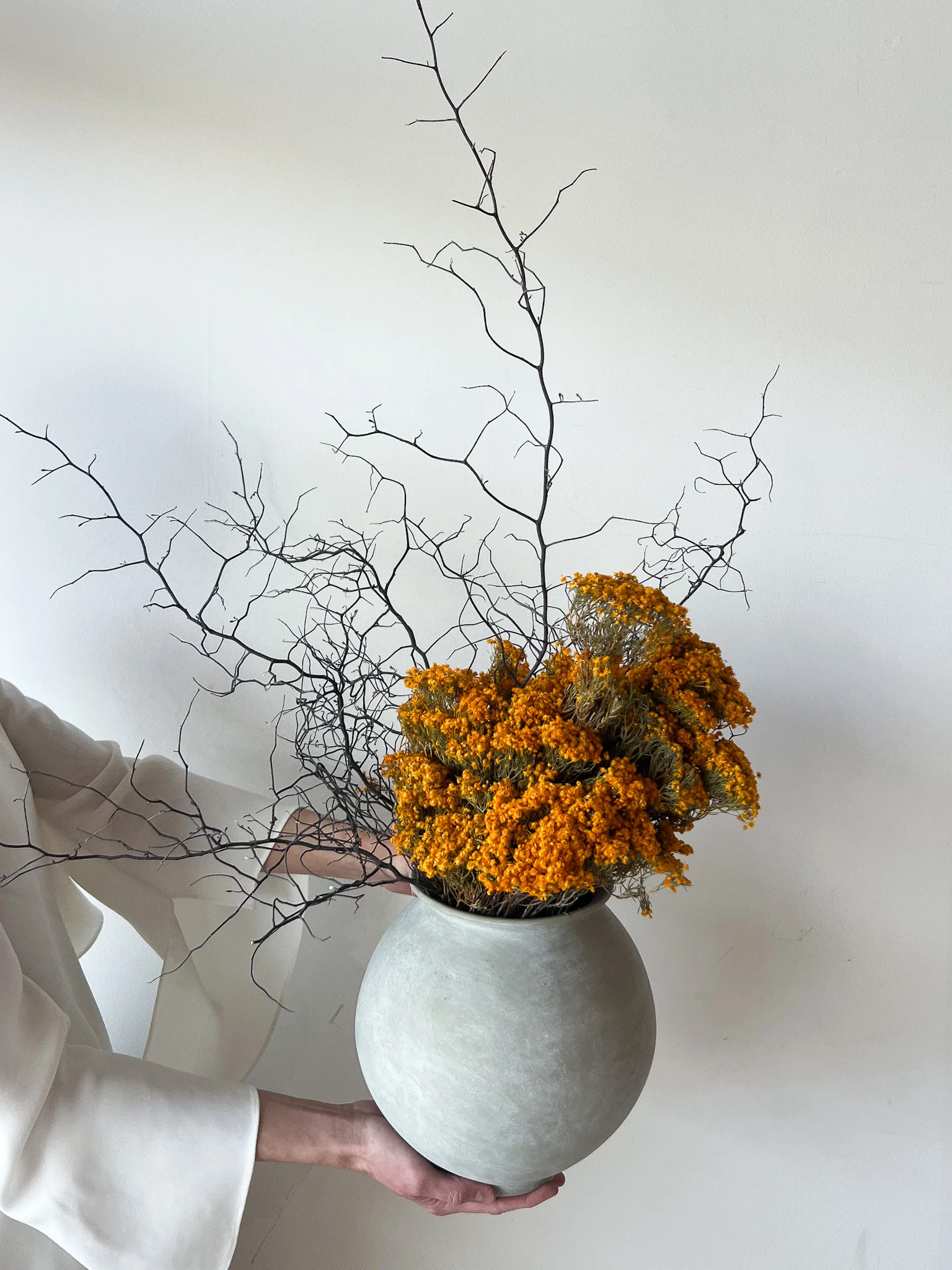 PRE ORDER - MAY | SANDRA DRIED FLOWER ARRANGEMENT - Image 5