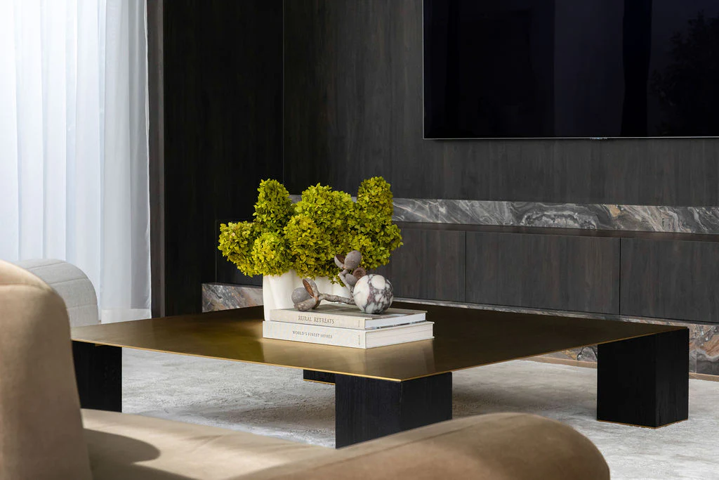 WORLD'S FINEST APARTMENTS - Image 3